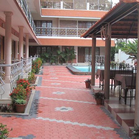 View Heights Resort Kovalam Exterior photo